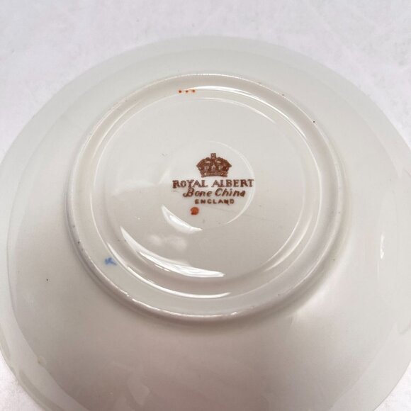 Royal Albert Teacup Saucer Porcelain Fine Bone China Yellow UK 1950s - Picture 11 of 12